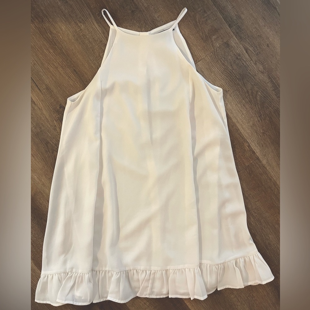White Gianni Bini Dress